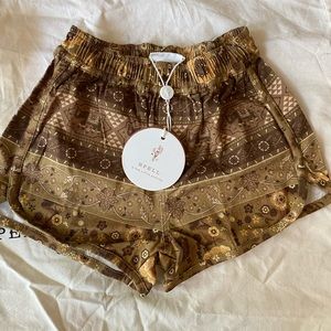 Spell/ NWT Little Spell Zahara shorts 3Y